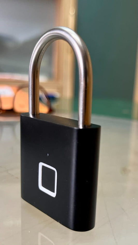 ZINC ALLOY BIOMETRIC PADLOCK